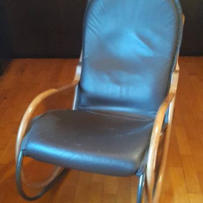 Vintage Designer Schaukelstuhl Nonna von Paul Tuttle - thumb