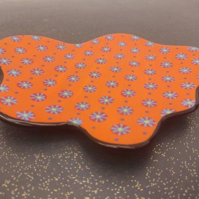 Schale mit Blumenmuster in orange - thumb