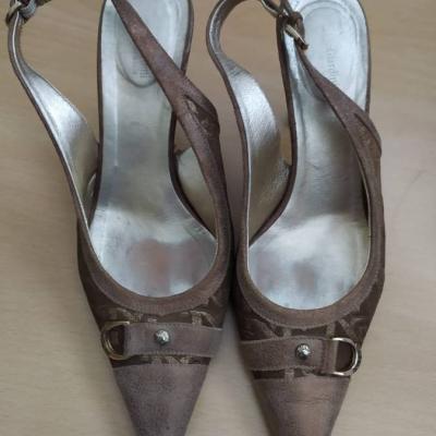 Damenschuhe - thumb