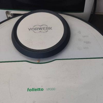 Staubsaugerroboter Vorwerk V300 - thumb