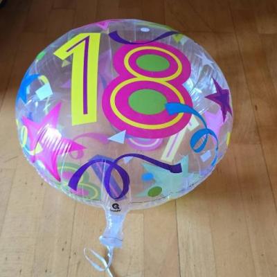 Wer braucht Luftballon für Buben oder Mädchen die bald 18 Jahre alt zu - thumb