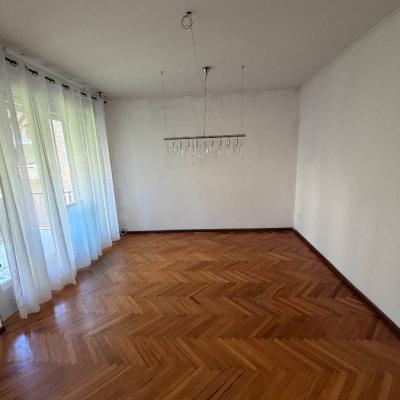 Verkaufe alten in Fischgrad verlegter Holzboden - thumb