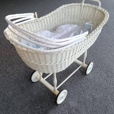 Vintage-Stubenwagen Rattan Weiß - thumb