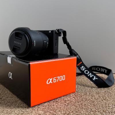 Sony Alpha 6700 + Kit Objektiv im Neuzustand! - thumb