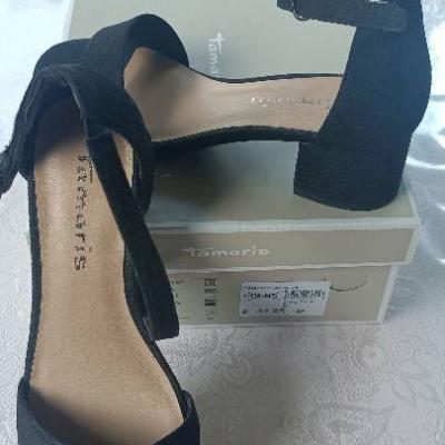 Sandalen für Damen Größe 37 schwarz. - thumb