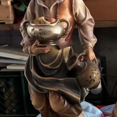 Geschnitzte bemalte Holzfigur - thumb