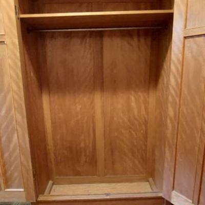 Zweitüriger Jugendstil-Schrank - thumb