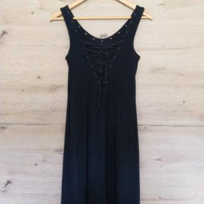 Schwarzes Kleid - thumb