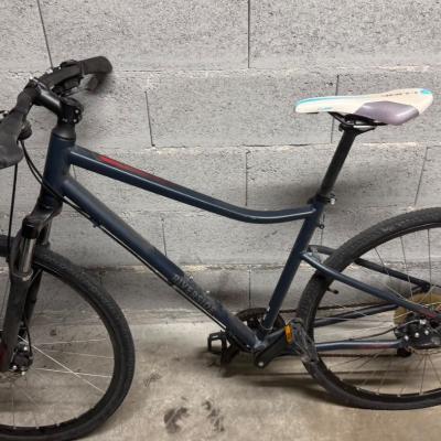 Fahrrad mit Gebrauchsspuren - thumb