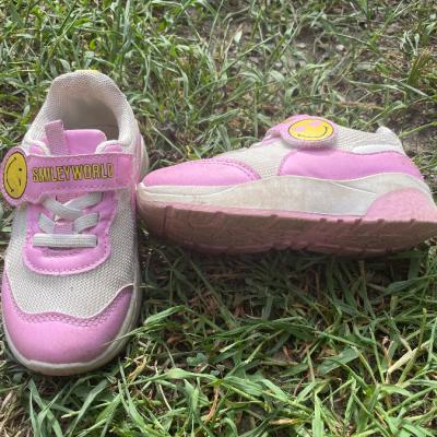 Mädchen Sportschuhe Gr.27 „smiley world“ guter Zustand - thumb