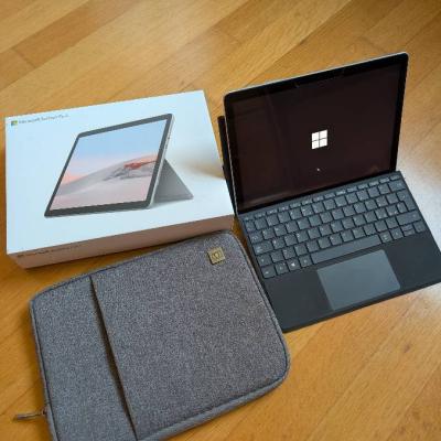 Microsoft Surface Go 2 + Original Type Cover + Stift + Zubehör - thumb