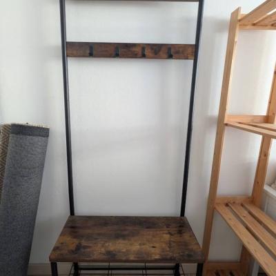 Garderobe zu verkaufen - thumb