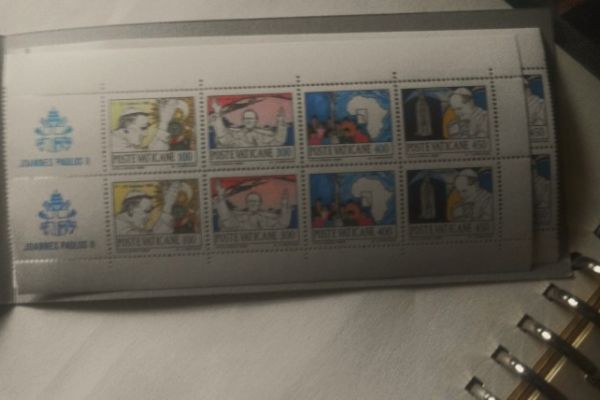 Briefmarken vom Vatikan