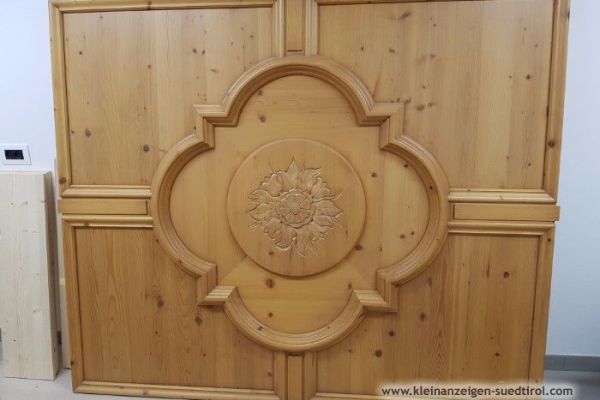 Wunderschöne gebrauchte Holzdecke zu verkaufen