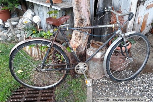 Antikes Fahrrad