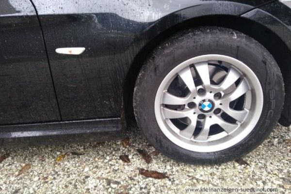 16 Zoll-Felgen BMW mit Sommerreifen zu verkaufen