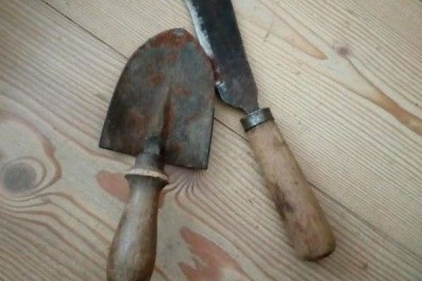 Antike Gartenwerkzeug
