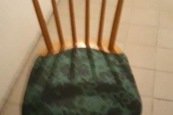 gepolsterte Stühle