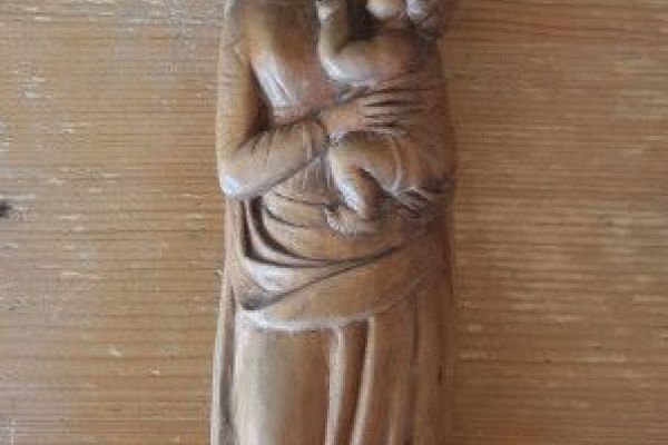 Holzschnitzerei Madonna mit Kind