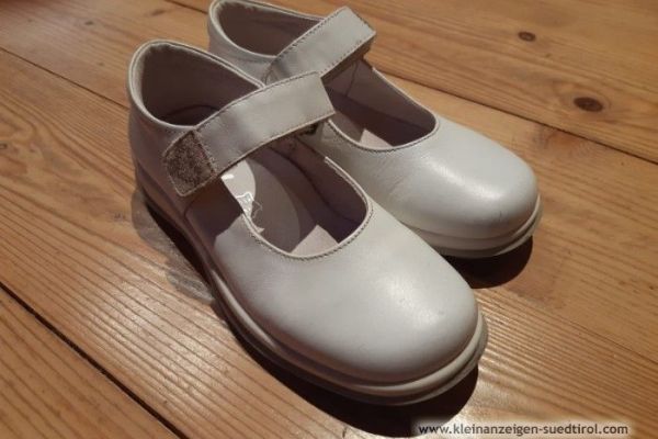 Schuhe für Erstkommunion