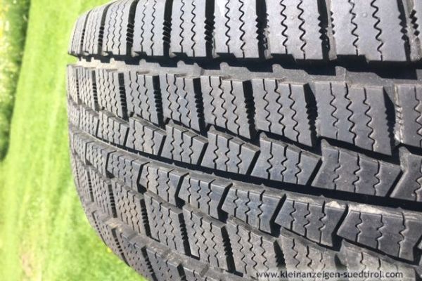 Neue Winterreifen 235/65R16C
