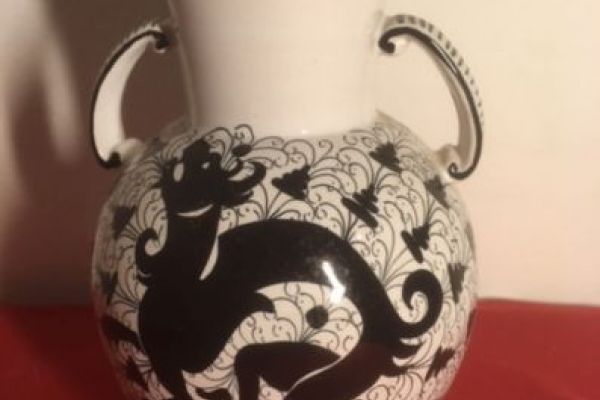 Preisgesenkt -Vase mit Drachenmotiv Ceramica di Faenza