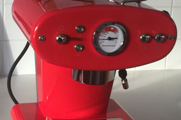 Illy-X1 Kaffeemaschine für gemahlenen Kaffee