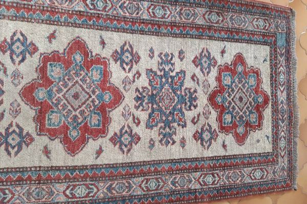 Orientalischer Wollteppich (Ghazni), handgeknüpft,  zu verkaufen