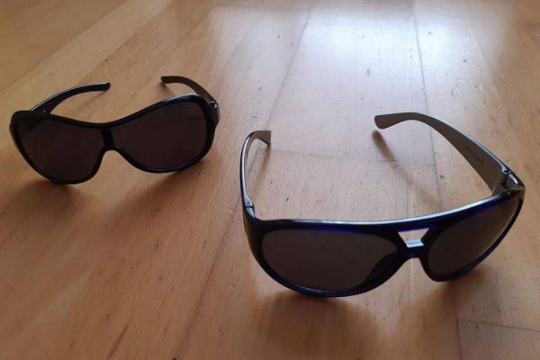 Kinder Sonnenbrille zusammen