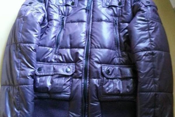 Winterjacke Damen gr 38 Marke Bwny Jeans  für freiwillige Spende