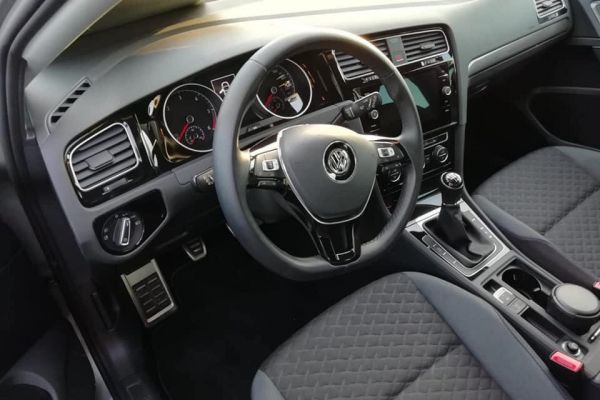 Verkaufe VW Golf 7 Limousine
