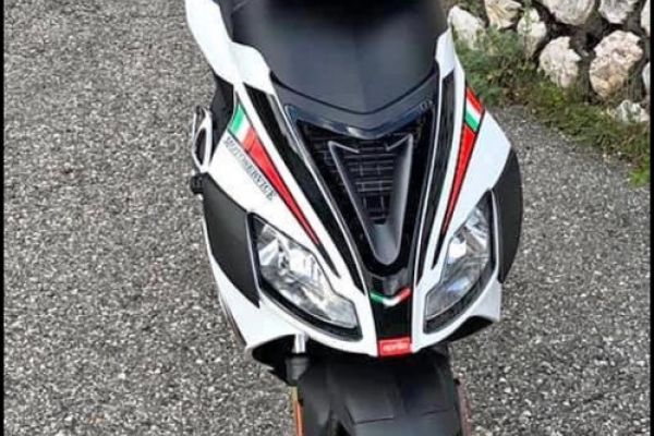 Scooter Aprilia SR 50