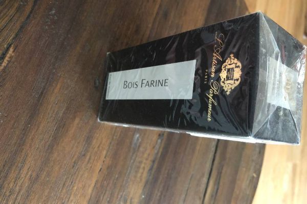 Bois Farine, Eau de Toilette