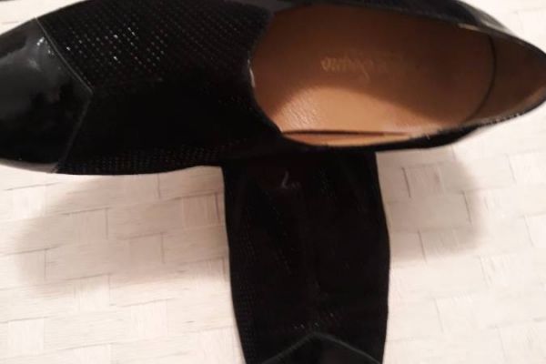 Lederschuhe