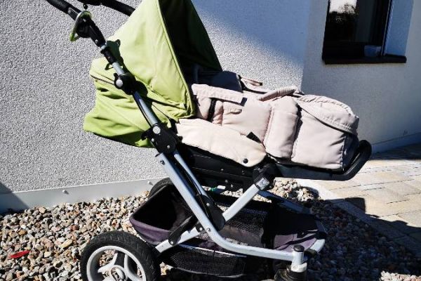 Kinderwagen Teutonia mit Zubehör