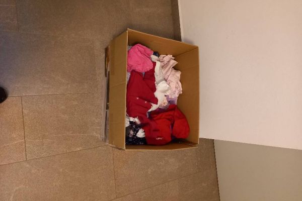 Verkaufe Baby Kleidung