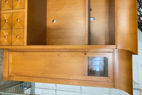 Kleiderschrank / Komode / Garderobe schrank