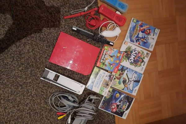 Wii + kontroler + Spiele