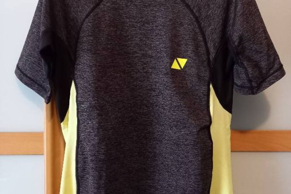 MAGIC MARINE UV Schutz Shirt Gr. M Kurzarm