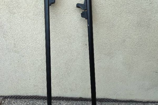 Träger für Dachreling