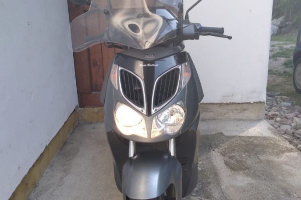 Aprilia Sportcity 200