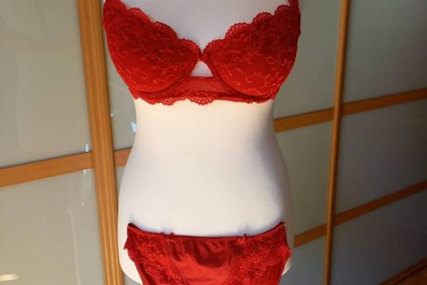 Nina von C. - 3-teiliges Wäsche Set 75c (D) 2c (Ita) -NEU & UNGETRAGEN
