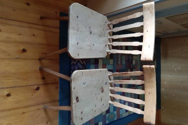 Holzstühle 2 Stück