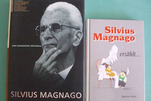 2 Bücher über Silvius Magnago zu verkaufen