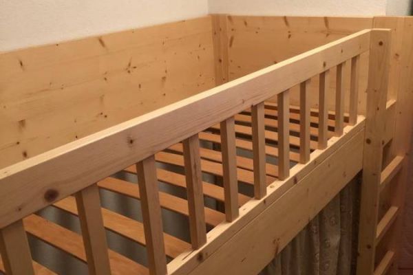 Hochbett in Fichte