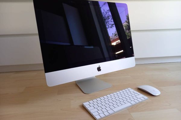 iMac 21,5 Zoll, WIE NEU