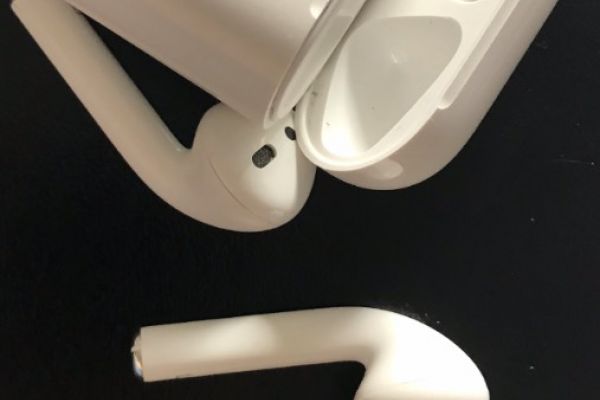 Original  apple EarPods