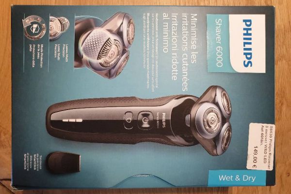 Philips Rasierer (nur 1× probiert) NP 150€