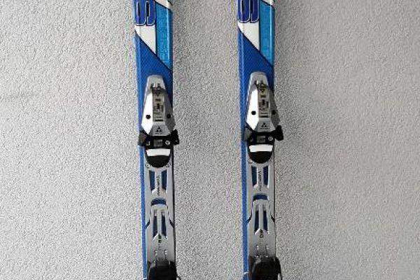 Ski Fischer cm 170 mit Bindung, neuwertig