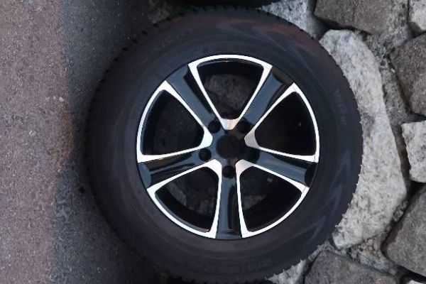 Kompletträder 215/65/102H für VW T5